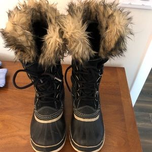 Sorel Joan of the arctic